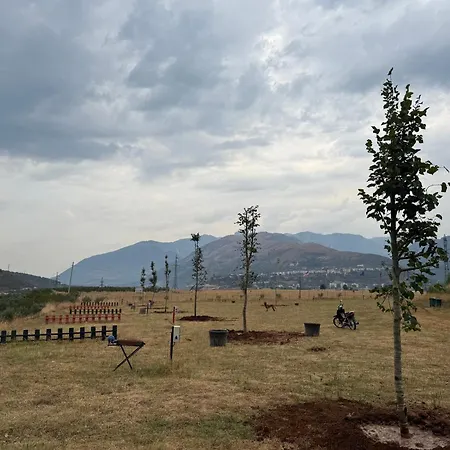 Kemping Rv Parking And Wild River *