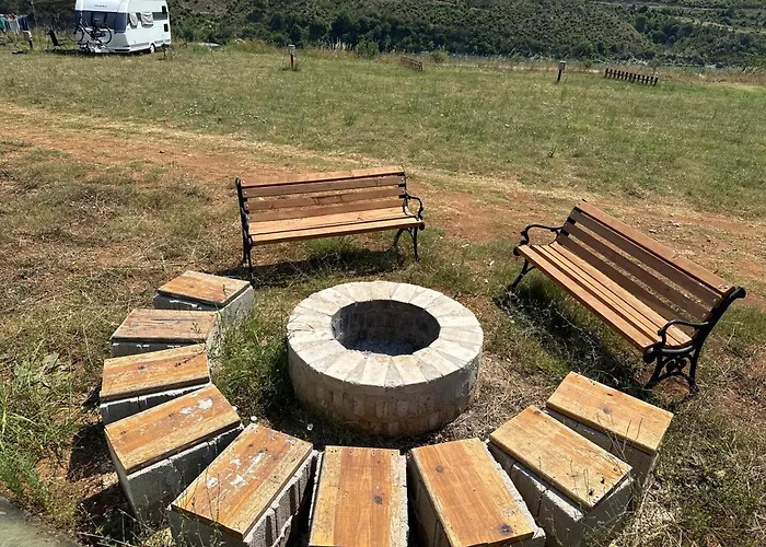 Rv Parking And Wild River * Tepelene