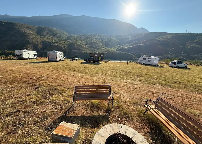 Rv Parking And Wild River Kemping Tepelene